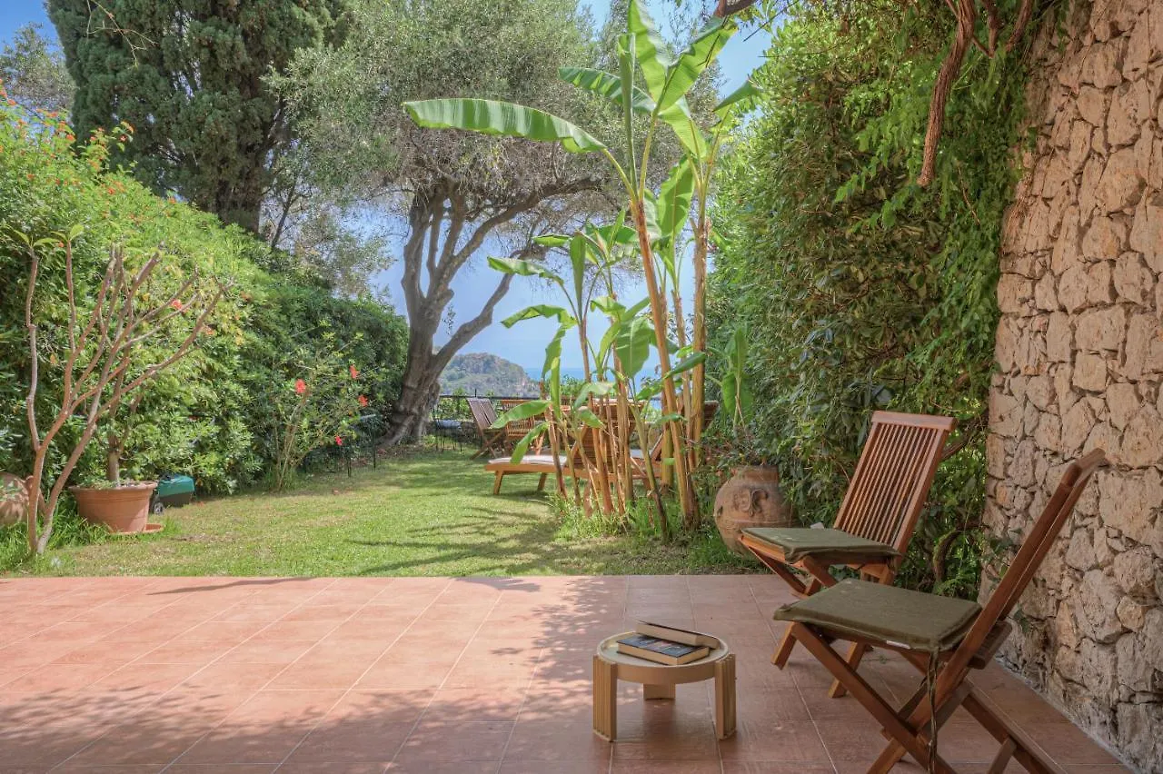Villa Infinity- Pool - Wifi - Parking Taormina 0*,  Italy