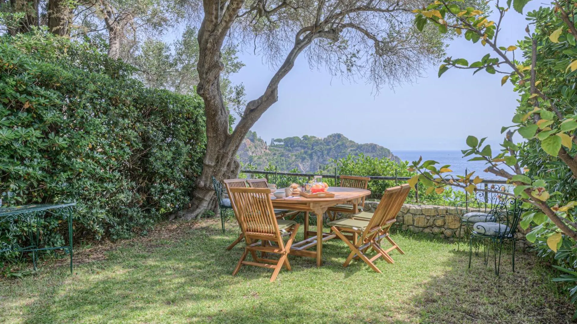 Villa Infinity- Pool - Wifi - Parking Taormina Apartment