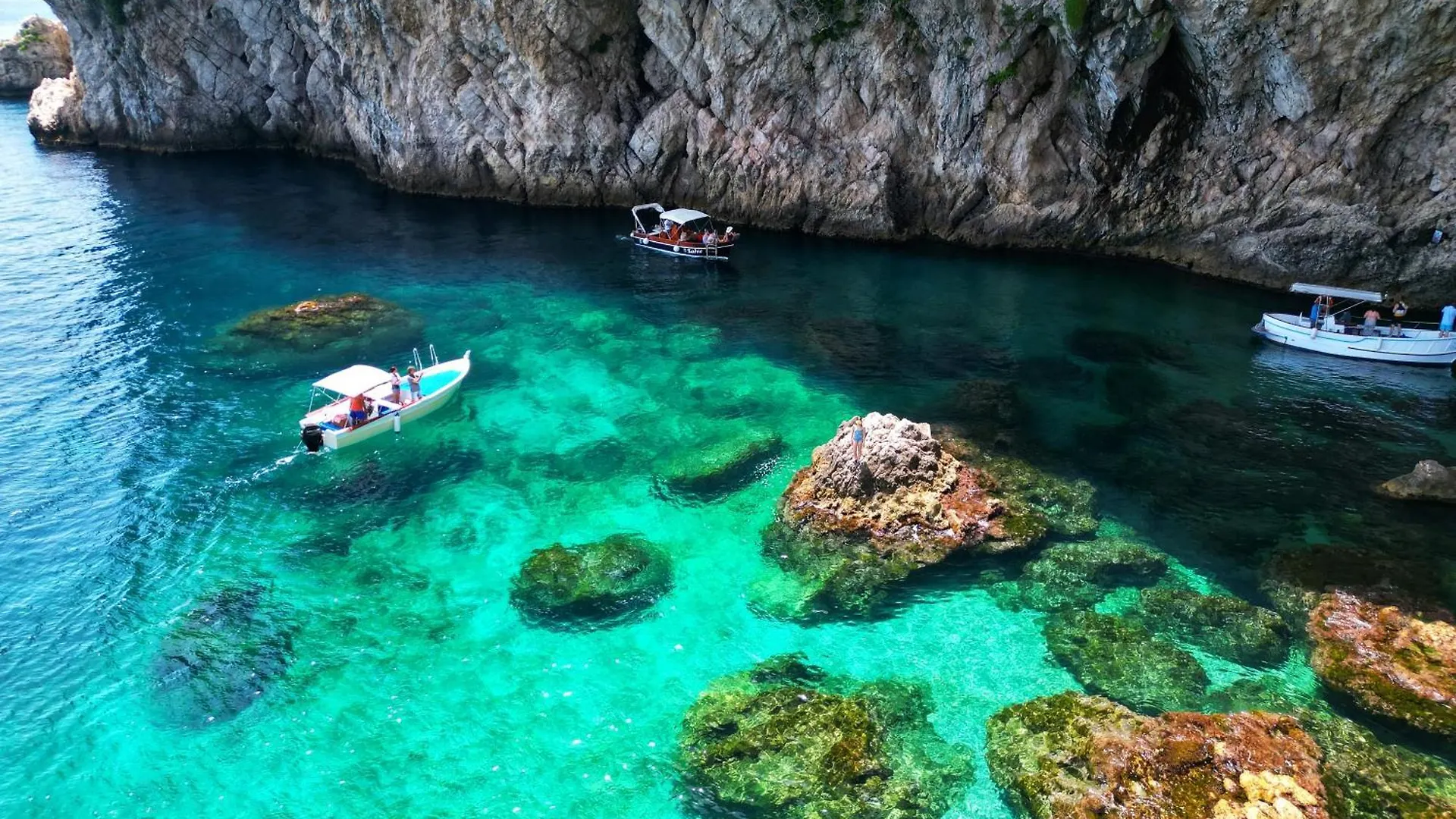 Villa Infinity- Pool - Wifi - Parking Taormina Apartment